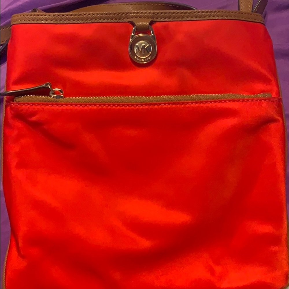 Michael Kors Kempton Crossbody